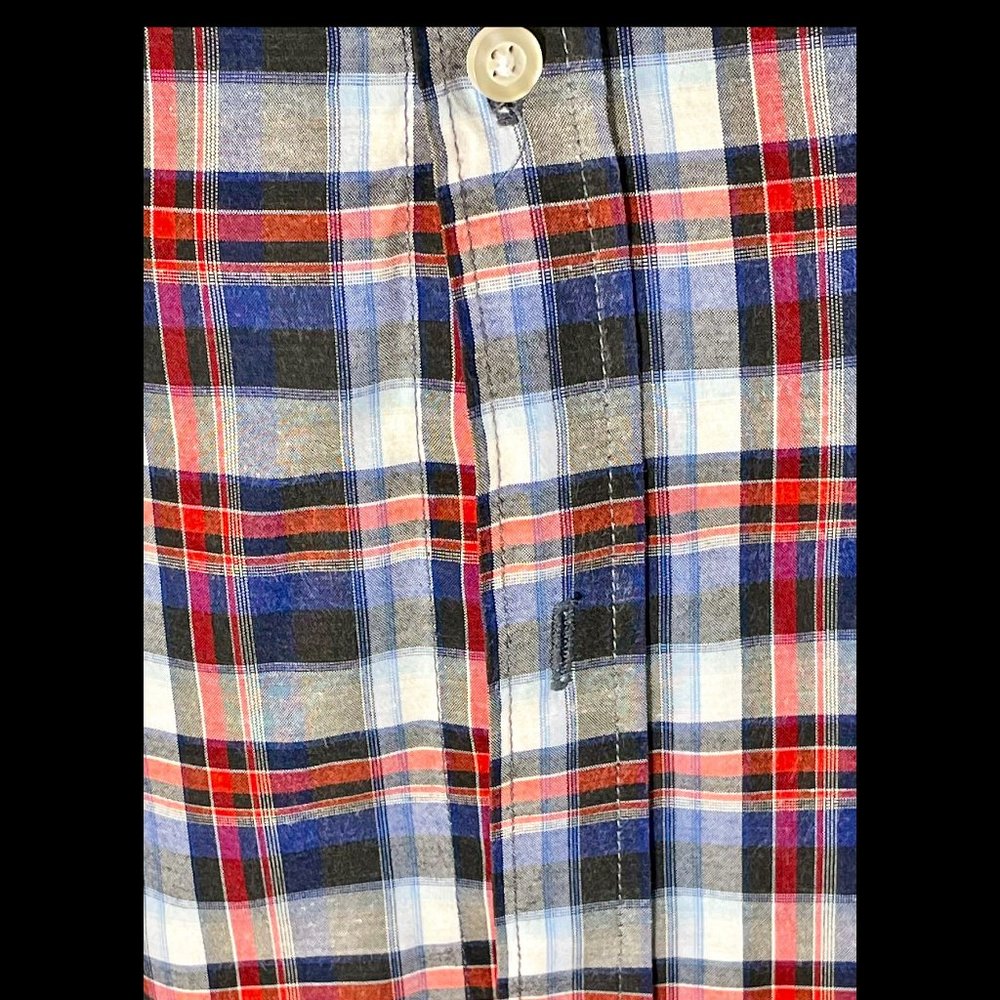 ▪️NO RETREAT▪️'BEN' White Plaid Button Down Shirt - Picture 7 of 7